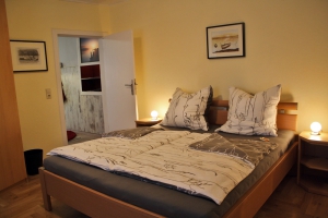 Apartment Erde - Schlafzimmer
